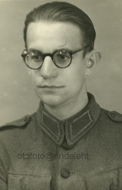 otofoto_f3013.jpg