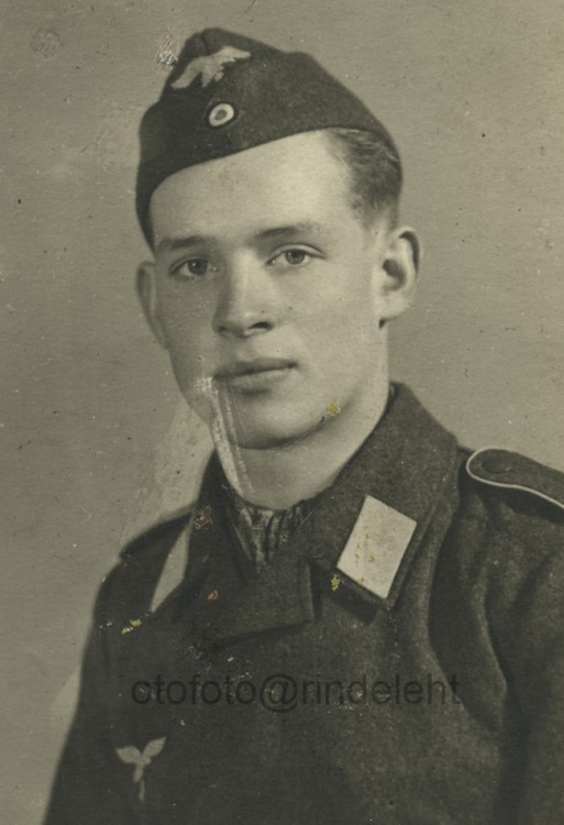 otofoto_f4190.jpg