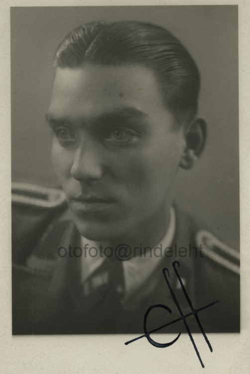 otofoto_f4248.jpg